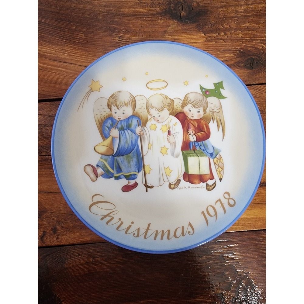 Sister Berta Hummel "Heavenly‎ Trio" 1978 Christmas Plate
